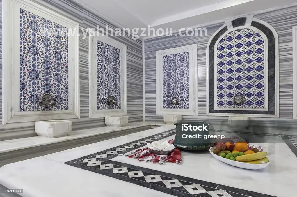 养生馆内的香薰精油